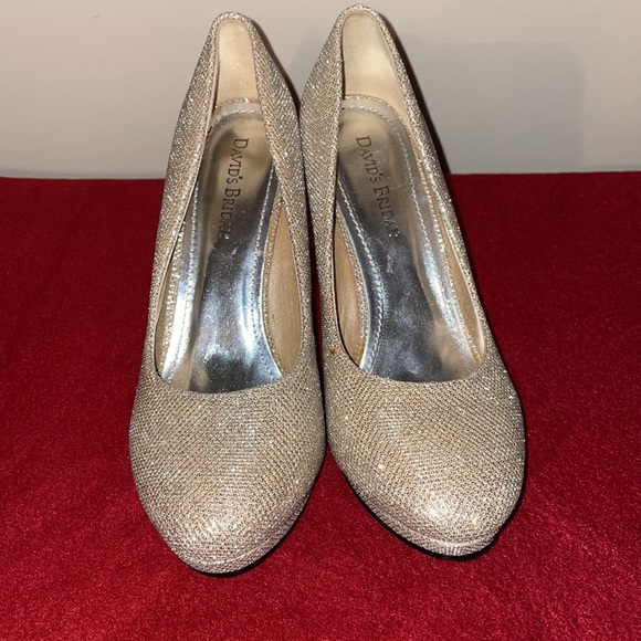 David’s Bridal Gold Heels - Picture 6 of 6